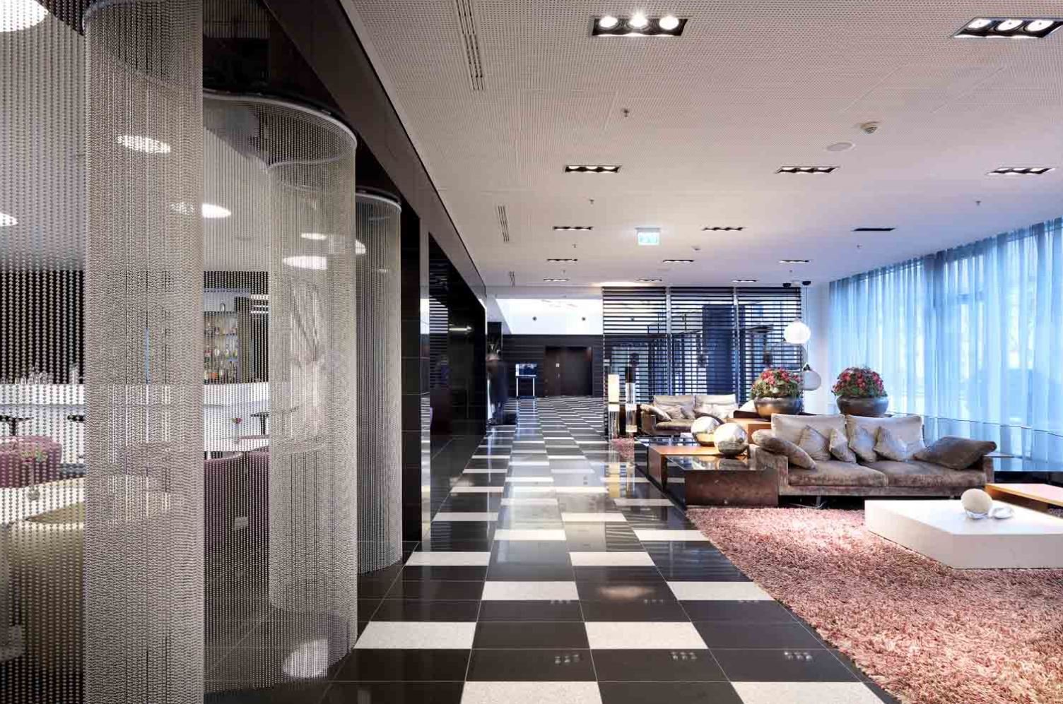 Eurostars Lobby